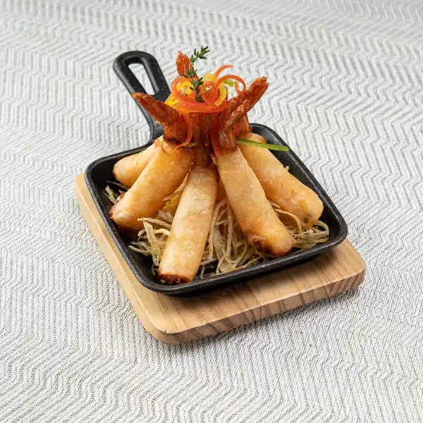 SHRIMP ROLLS